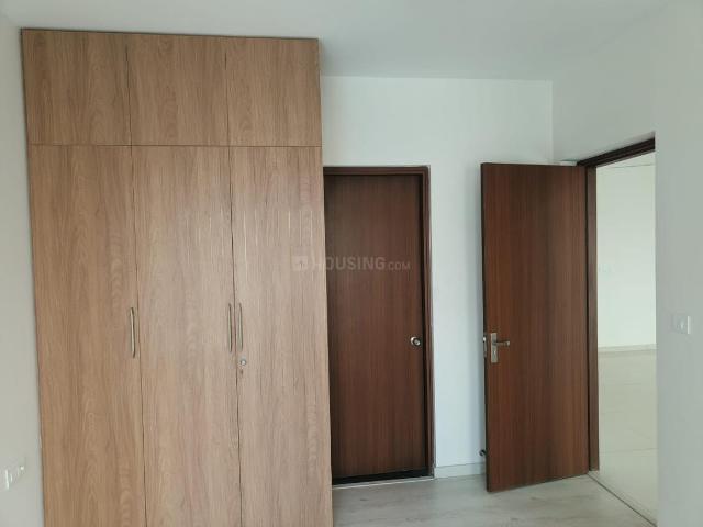 2 BHK Apartment in Sector 102 for rent Gurgaon. The reference number is 20076644