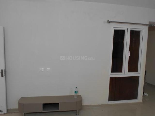 2 BHK Apartment in Sector 102 for rent Gurgaon. The reference number is 21137158