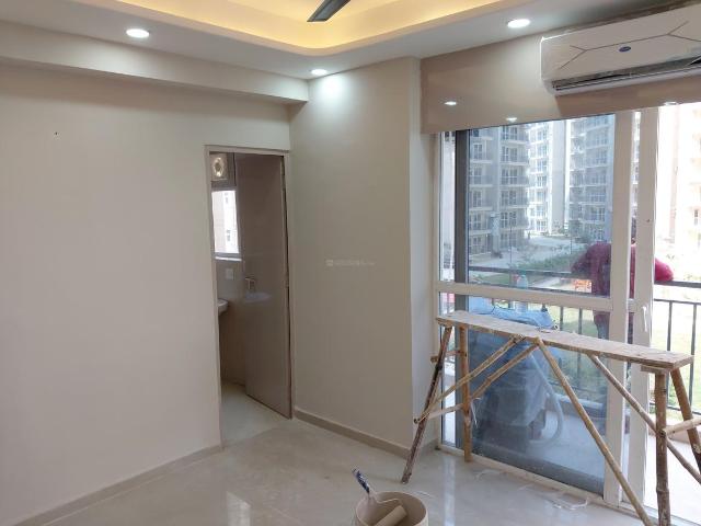 2 BHK Apartment in Sector 102 for rent Gurgaon. The reference number is 21132473