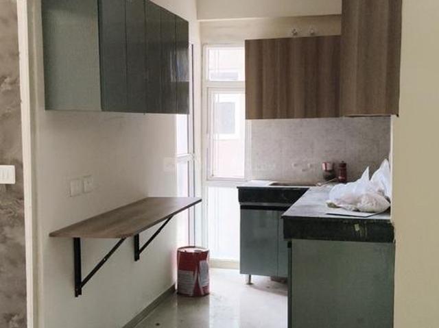2 BHK Apartment in Sector 102 for rent Gurgaon. The reference number is 21164969