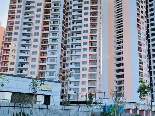2 BHK Apartment in Sector 102 for rent Gurgaon. The reference number is 21354410