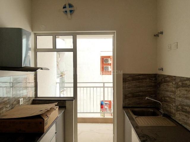 2 BHK Apartment in Sector 102 for resale Gurgaon. The reference number is 17610282