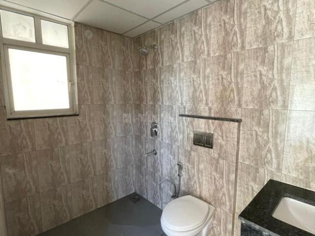 2 BHK Apartment in Sector 102 for resale Gurgaon. The reference number is 20737827