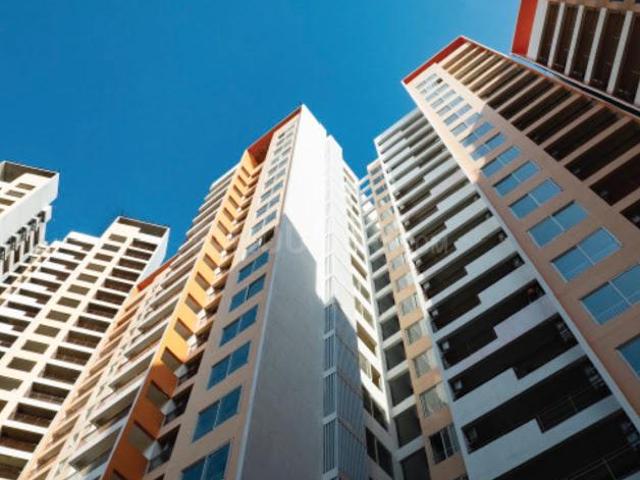 2 BHK Apartment in Sector 102 for resale Gurgaon. The reference number is 20927541