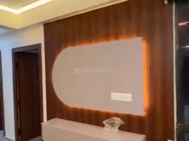 2 BHK Apartment in Sector 102 for resale Gurgaon. The reference number is 20186223