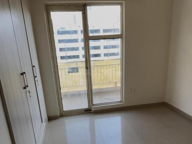 2 BHK Apartment in Sector 102 for resale Gurgaon. The reference number is 21124610