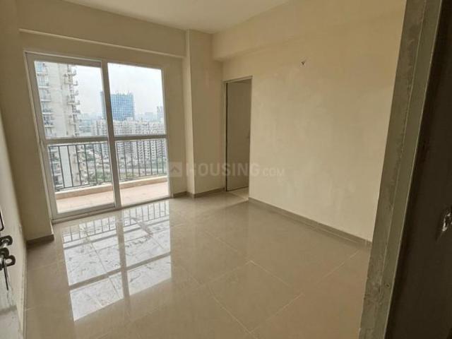 2 BHK Apartment in Sector 102 for resale Gurgaon. The reference number is 21279209