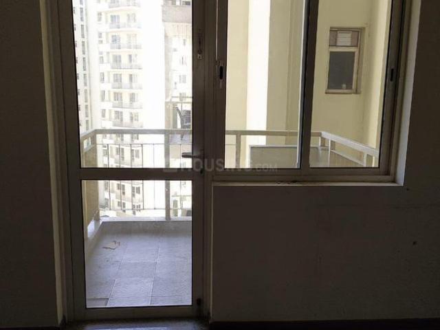 2 BHK Apartment in Sector 107 for rent Gurgaon. The reference number is 20603812
