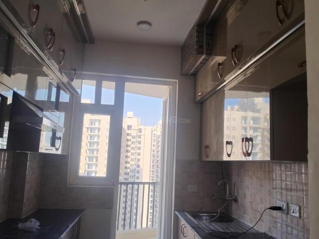2 BHK Apartment in Sector 107 for rent Noida. The reference number is 19396321
