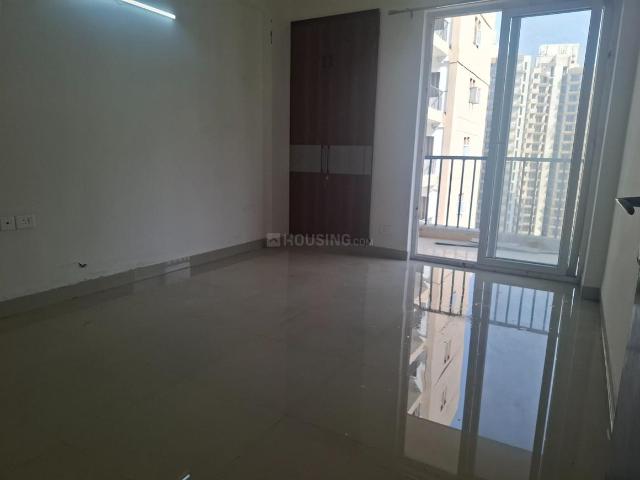2 BHK Apartment in Sector 107 for rent Noida. The reference number is 19853743