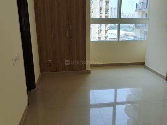 2 BHK Apartment in Sector 107 for rent Noida. The reference number is 20484809