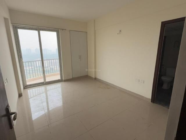 2 BHK Apartment in Sector 107 for rent Noida. The reference number is 20571176