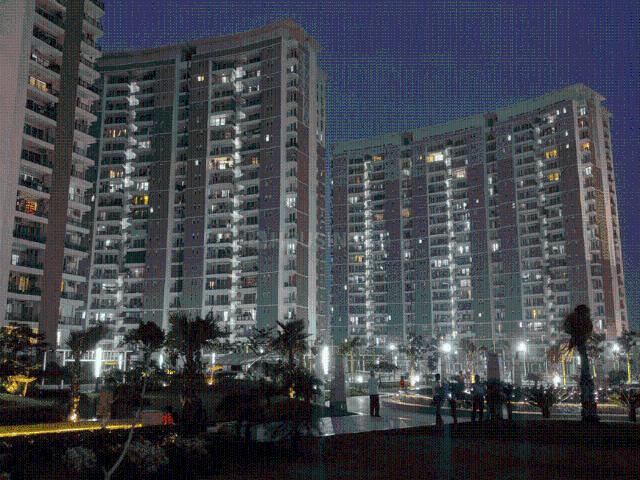 2 BHK Apartment in Sector 107 for rent Noida. The reference number is 20756583