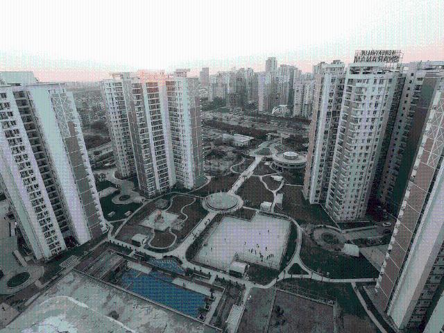 2 BHK Apartment in Sector 107 for rent Noida. The reference number is 20756534