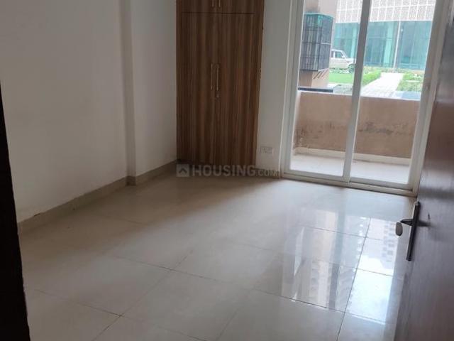 2 BHK Apartment in Sector 107 for rent Noida. The reference number is 20975585
