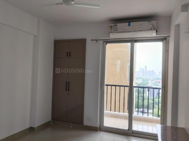 2 BHK Apartment in Sector 107 for rent Noida. The reference number is 21197569