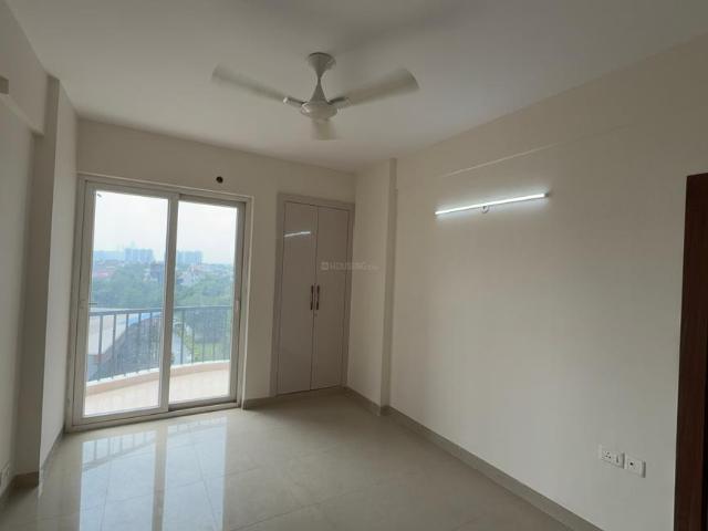 2 BHK Apartment in Sector 107 for rent Noida. The reference number is 21115761