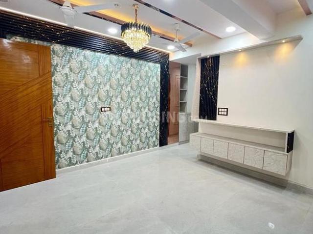 2 BHK Apartment in Sector 107 for resale Noida. The reference number is 19544128