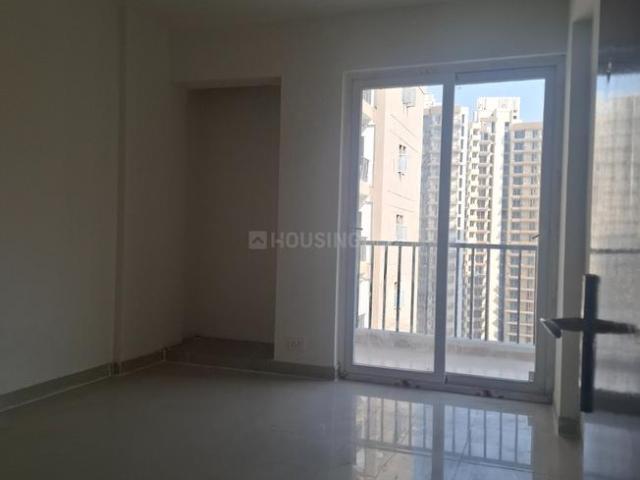 2 BHK Apartment in Sector 107 for resale Noida. The reference number is 19860684