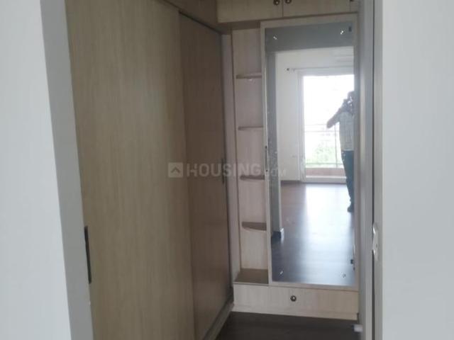 2 BHK Apartment in Sector 104 for rent Gurgaon. The reference number is 19839154
