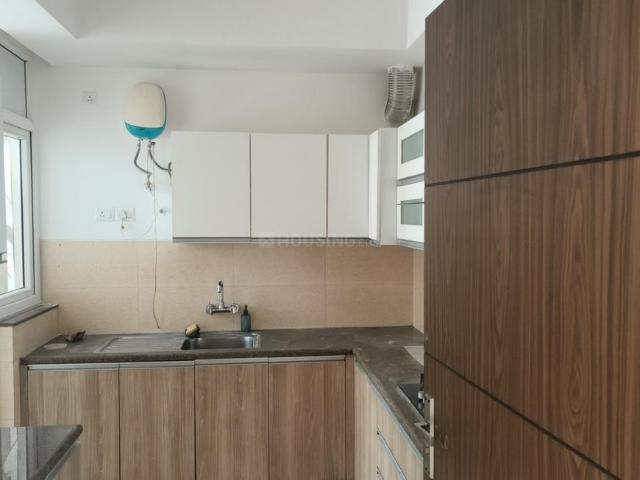 2 BHK Apartment in Sector 104 for rent Gurgaon. The reference number is 19876473