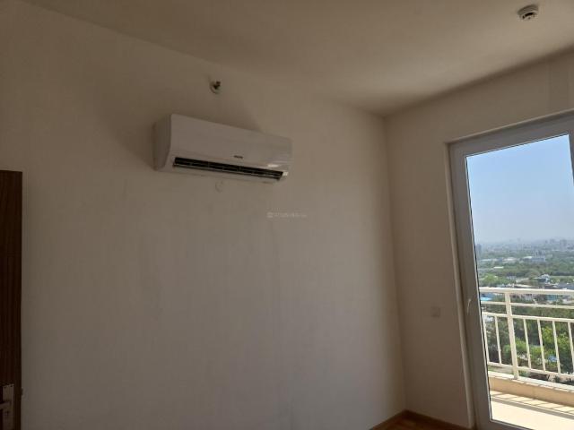 2 BHK Apartment in Sector 104 for rent Gurgaon. The reference number is 19897706