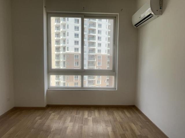 2 BHK Apartment in Sector 104 for rent Gurgaon. The reference number is 20268193