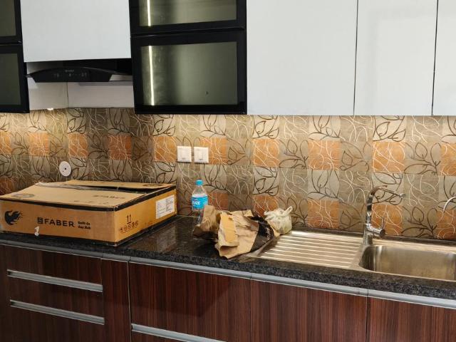 2 BHK Apartment in Sector 104 for rent Gurgaon. The reference number is 20552918