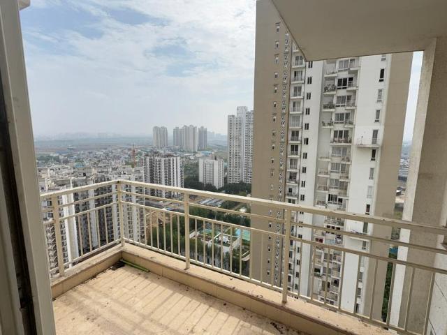 2 BHK Apartment in Sector 104 for rent Gurgaon. The reference number is 20606165