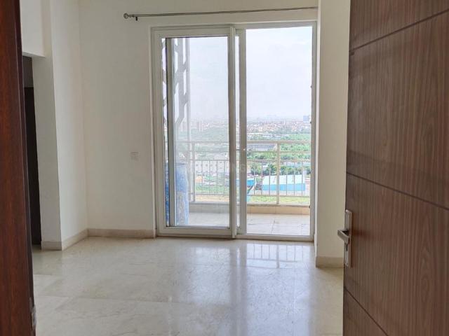 2 BHK Apartment in Sector 104 for rent Gurgaon. The reference number is 20807396