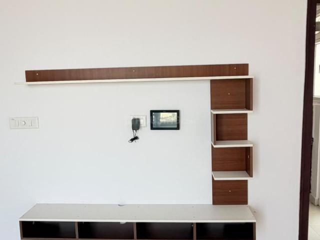 2 BHK Apartment in Sector 104 for rent Gurgaon. The reference number is 21320282