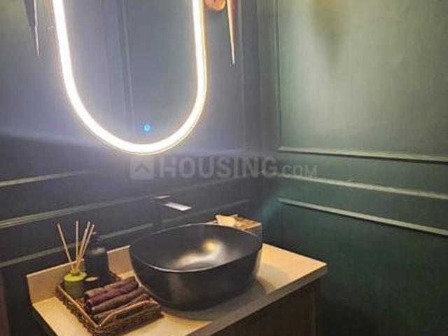 2 BHK Apartment in Sector 104 for rent Noida. The reference number is 20615421
