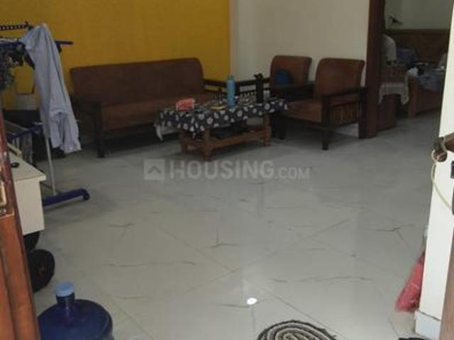 2 BHK Apartment in Sector 104 for rent Noida. The reference number is 20816309