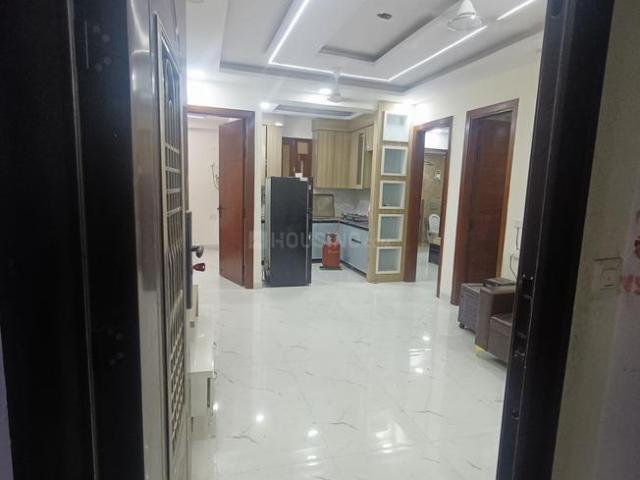 2 BHK Apartment in Sector 104 for rent Noida. The reference number is 21075006