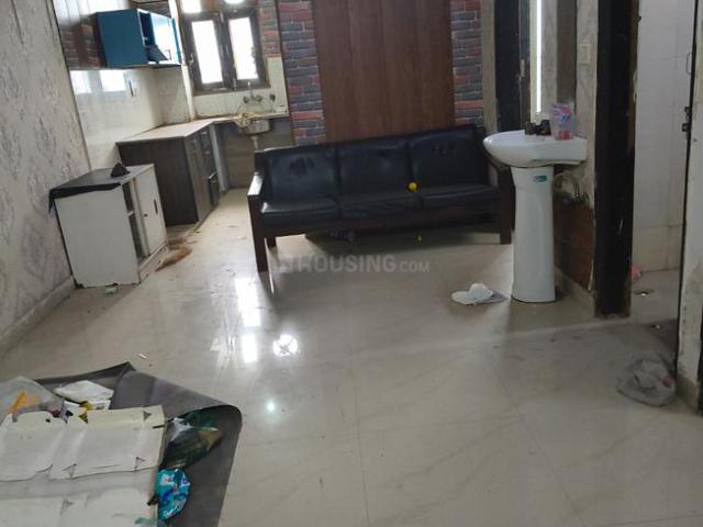 2 BHK Apartment in Sector 104 for rent Noida. The reference number is 21116188