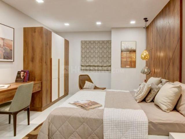 2 BHK Apartment in Sector 104 for resale Noida. The reference number is 19950268