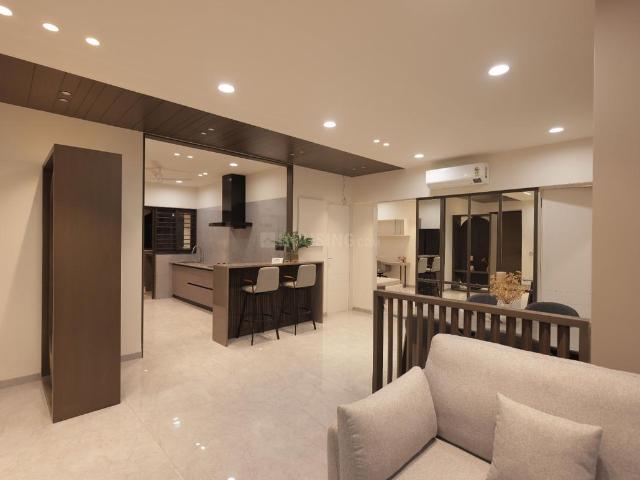 2 BHK Apartment in Sector 104 for resale Noida. The reference number is 21330635
