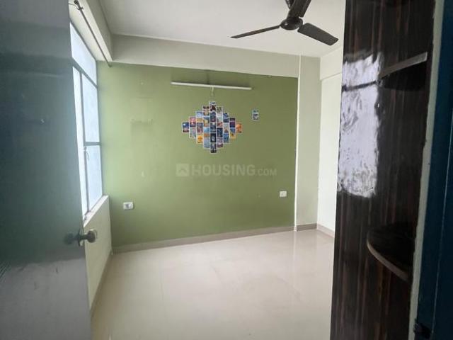 2 BHK Apartment in Sector 104 for resale Gurgaon. The reference number is 18965267