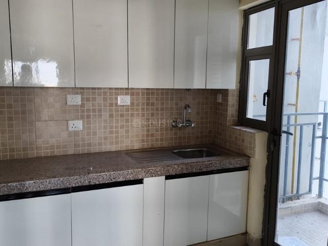 2 BHK Apartment in Sector 106 for rent Gurgaon. The reference number is 19263369