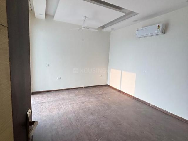 2 BHK Apartment in Sector 106 for rent Gurgaon. The reference number is 20403938