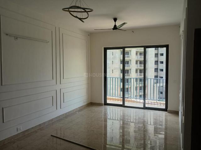 2 BHK Apartment in Sector 106 for rent Gurgaon. The reference number is 20561227