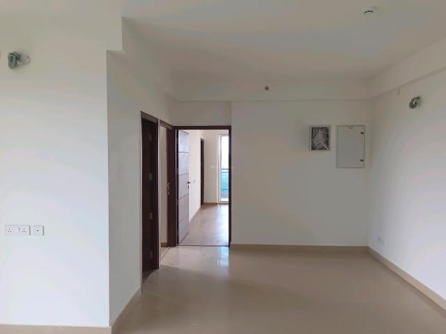 2 BHK Apartment in Sector 106 for rent Gurgaon. The reference number is 21042783