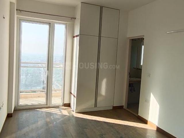 2 BHK Apartment in Sector 106 for rent Gurgaon. The reference number is 21175586