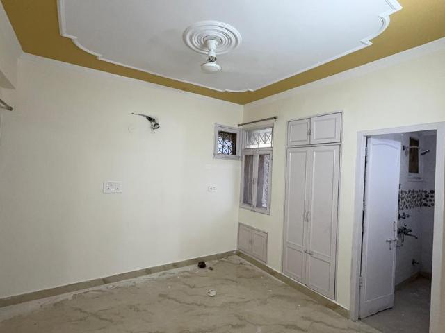 2 BHK Apartment in Sector 10 Dwarka for rent New Delhi. The reference number is 20783096