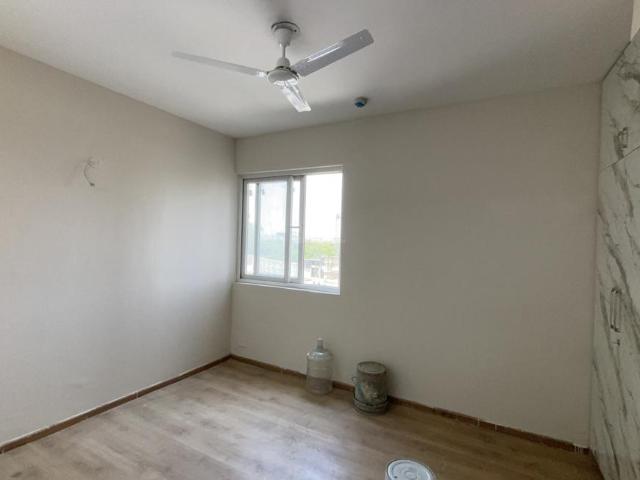 2 BHK Apartment in Sector 110 for rent Noida. The reference number is 20543514