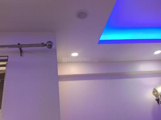 2 BHK Apartment in Sector 110 for rent Noida. The reference number is 20743539