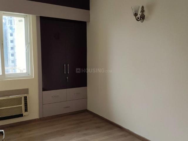2 BHK Apartment in Sector 110 for rent Noida. The reference number is 21153795