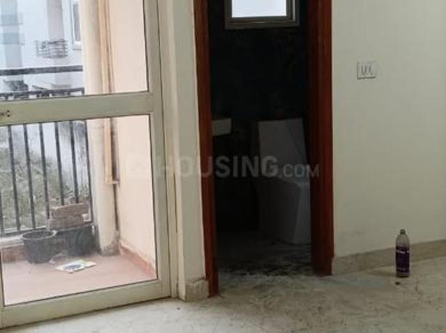 2 BHK Apartment in Sector 110 for resale Noida. The reference number is 19843562