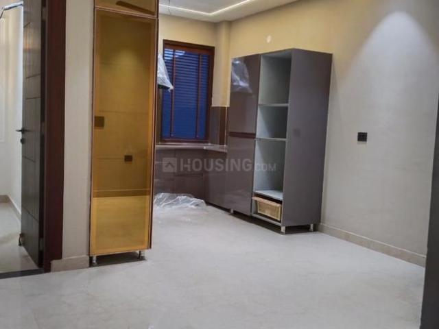 2 BHK Apartment in Sector 110 for resale Noida. The reference number is 19959392
