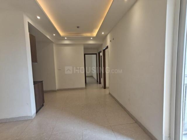 2 BHK Apartment in Sector 110 for resale Noida. The reference number is 20252729